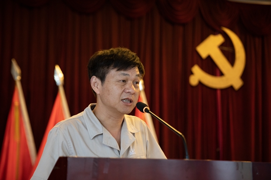 1562117252949188.jpg 毛院长上党课_副本.jpg